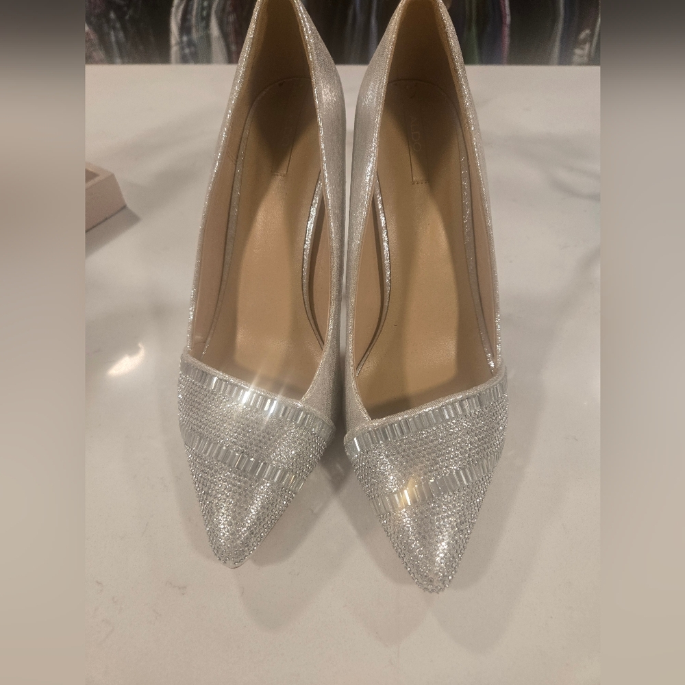Aldo Silver Pumps